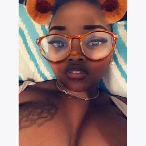 Meet your Posher, Marshay